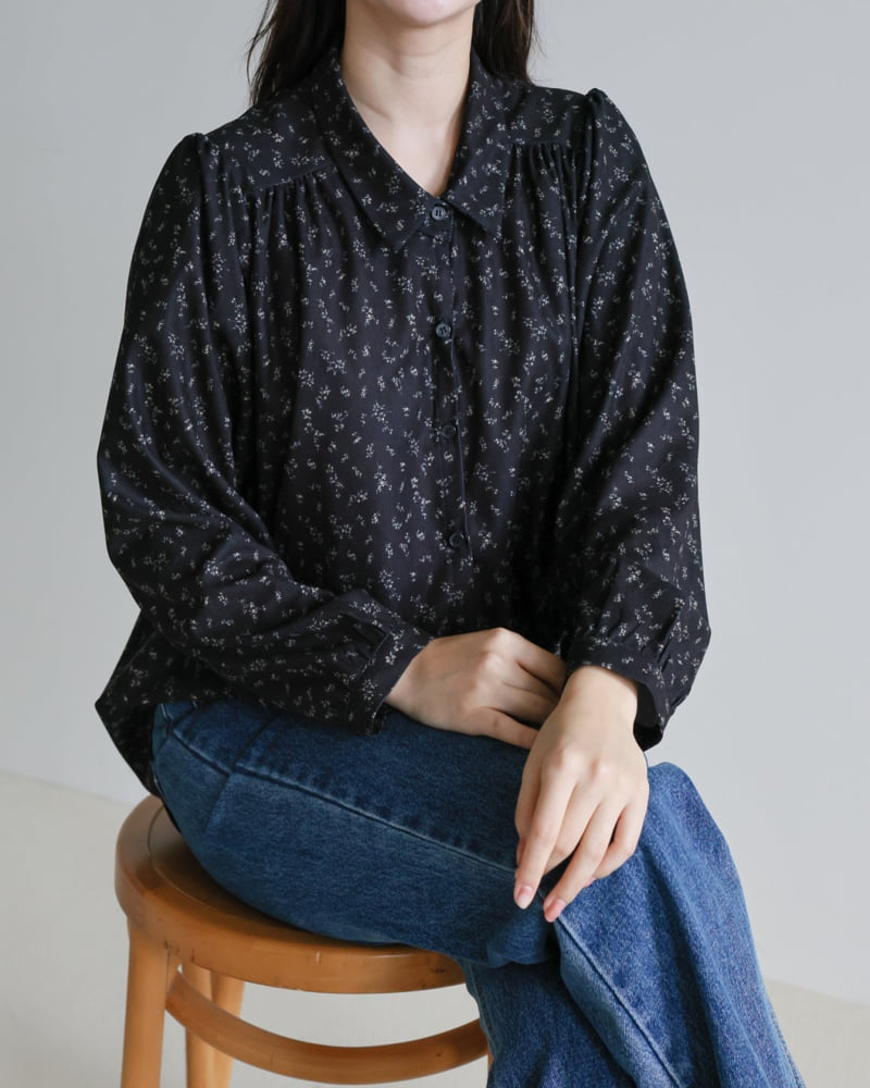 Lovely - Korean Women Fashion - #thelittlethings - To You Ditsy Blossom Blouse - 7