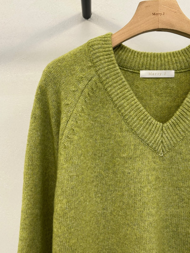 Merry J - Korean Women Fashion - #momslook - Air Wool V Neck Knit - 11