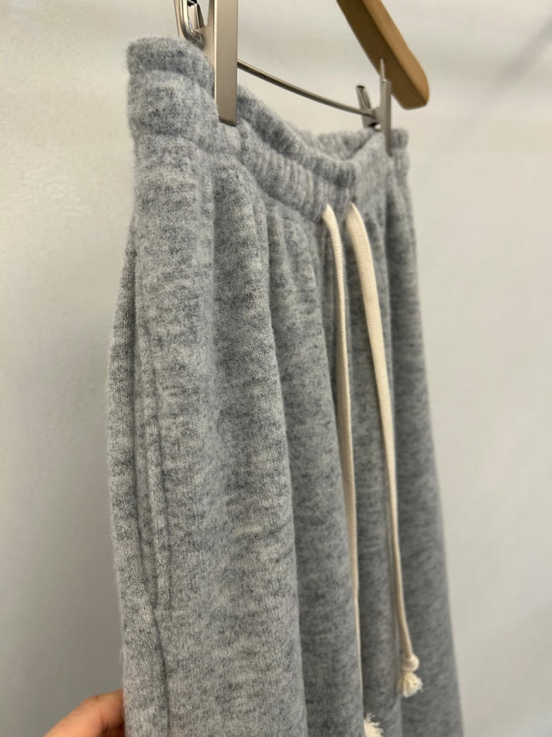 Merry J - Korean Women Fashion - #vintagekidsstyle - Mute Fleece Pants - 6