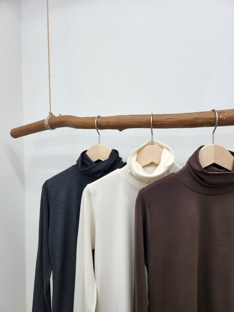 Most - Korean Women Fashion - #womensfashion - Warm Turtleneck Tee - 5