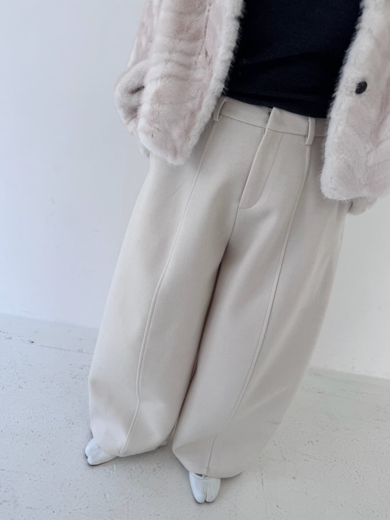 Neroli36 - Korean Women Fashion - #momslook - M Wool Curved Pants - 12