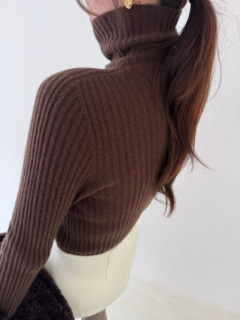 Neroli36 - Korean Women Fashion - #womensfashion - M Ribbed Pearl Turtleneck Tee - 11