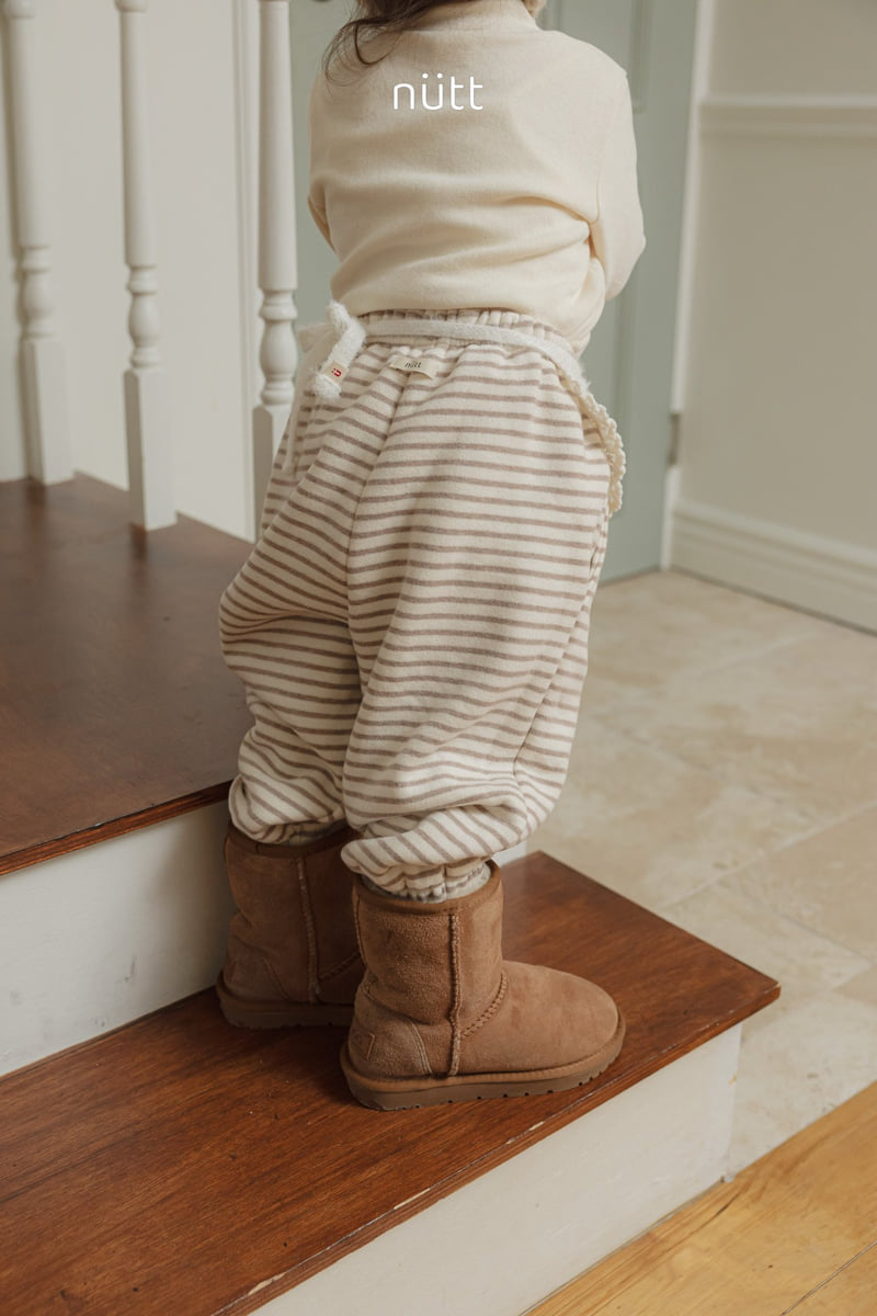 Nutt - Korean Baby Fashion - #babyboutique - Dandan Round Patch Pants - 9