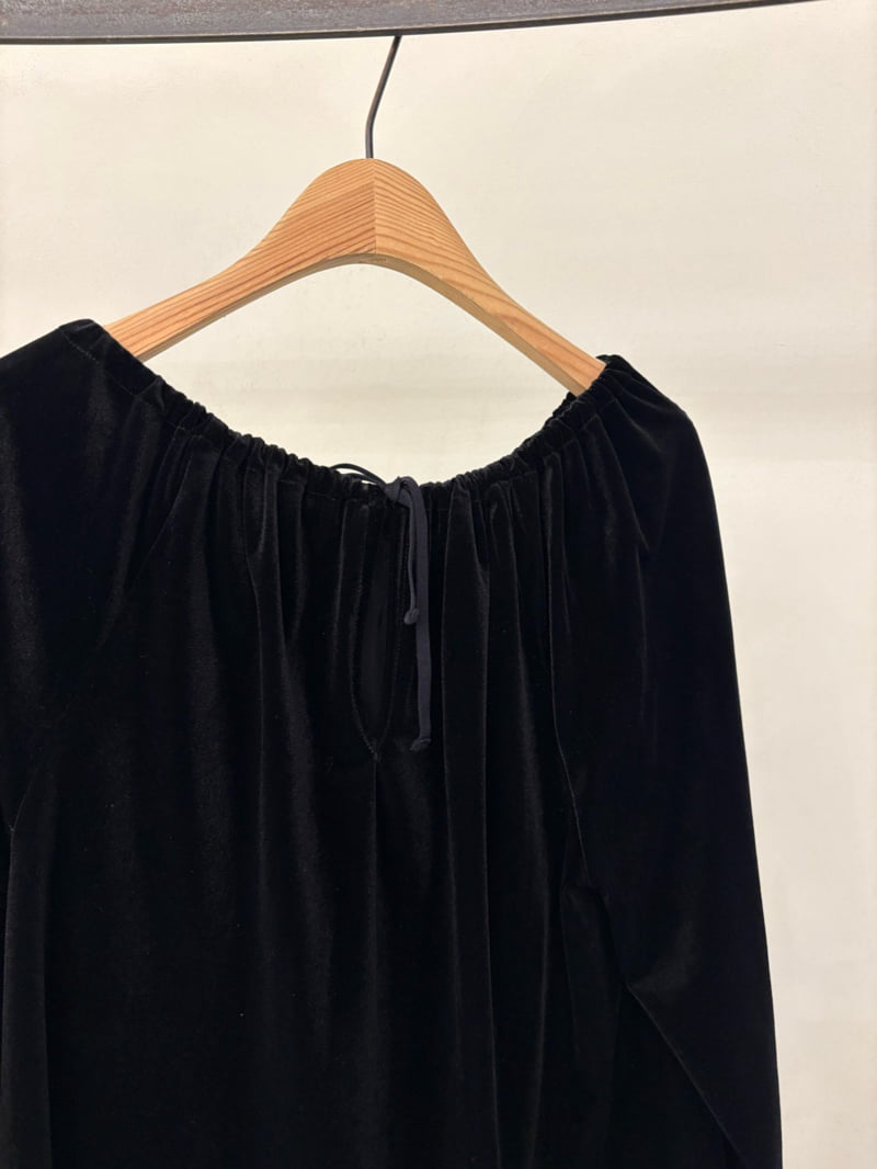 Ohao - Korean Women Fashion - #womensfashion - Velvet Blouse - 4