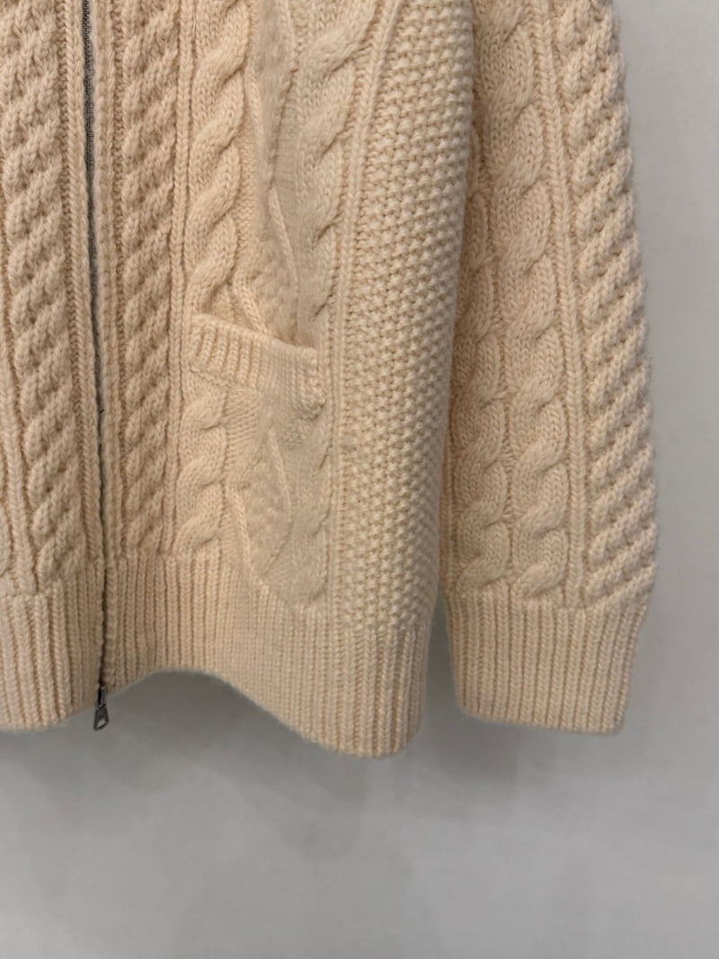 Ohao - Korean Women Fashion - #momslook - Collar Boyfit Knit - 2