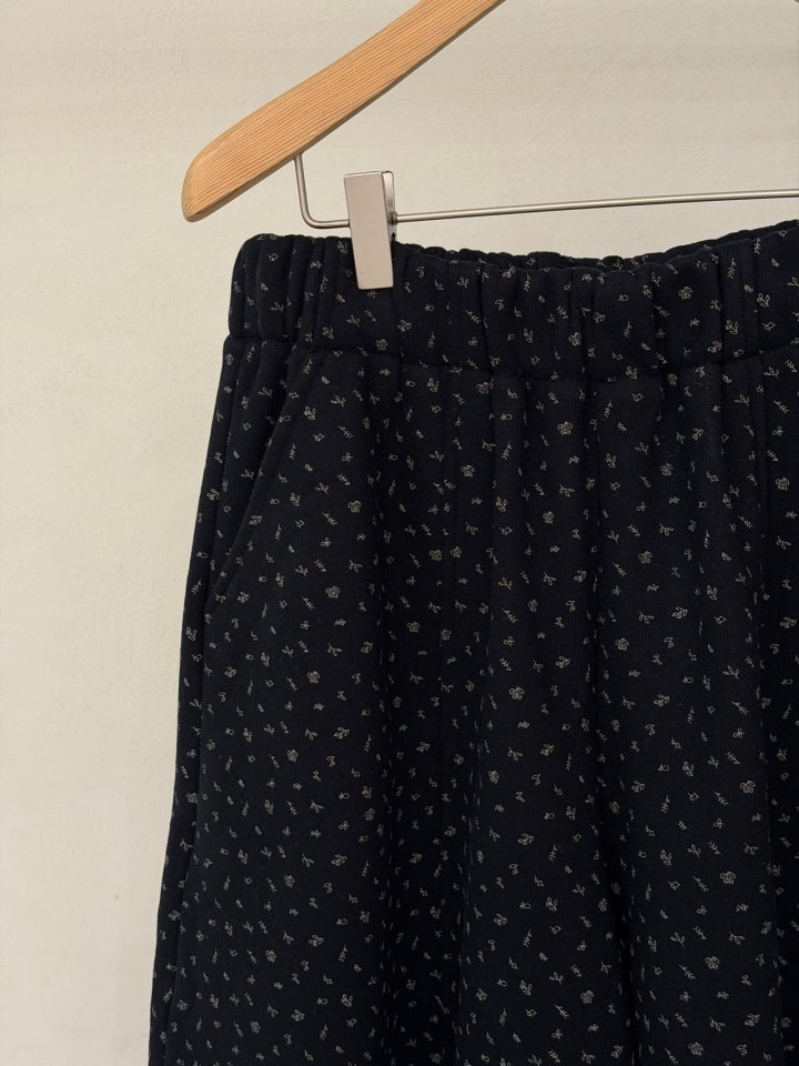 Ohao - Korean Women Fashion - #womensfashion - Flower Pants - 2