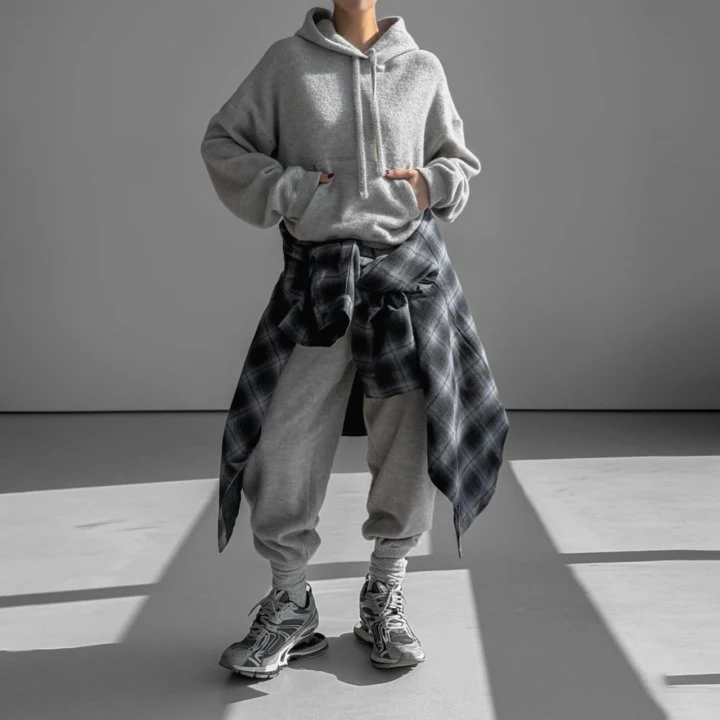 Paper Moon - Korean Women Fashion - #momslook - Hairy Texture Cozy Jogger Pants - 6