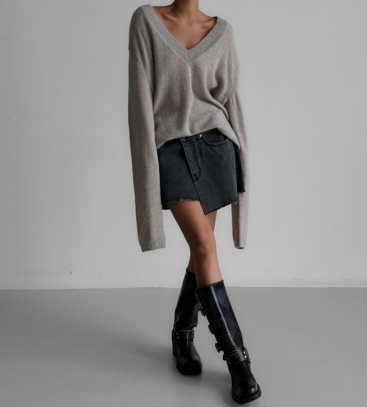 Paper Moon - Korean Women Fashion - #momslook - Alpaca Wool Deep V Neck Knit Top - 3