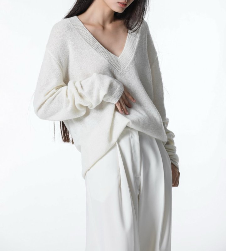 Paper Moon - Korean Women Fashion - #momslook - Alpaca Wool Deep V Neck Knit Top - 4