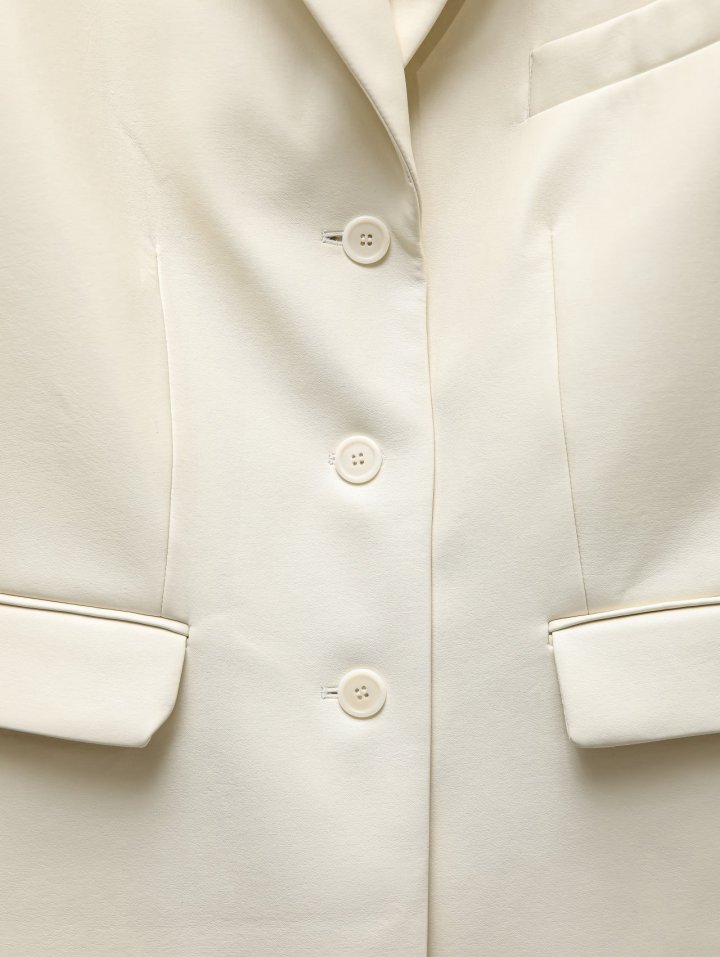 Paper Moon - Korean Women Fashion - #momslook - Oversized Shiny Three Button Blazer - 11
