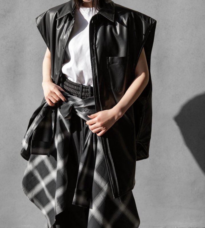 Paper Moon - Korean Women Fashion - #momslook - Oversized Padded Vegan Sleeveless Vest Shirt - 12