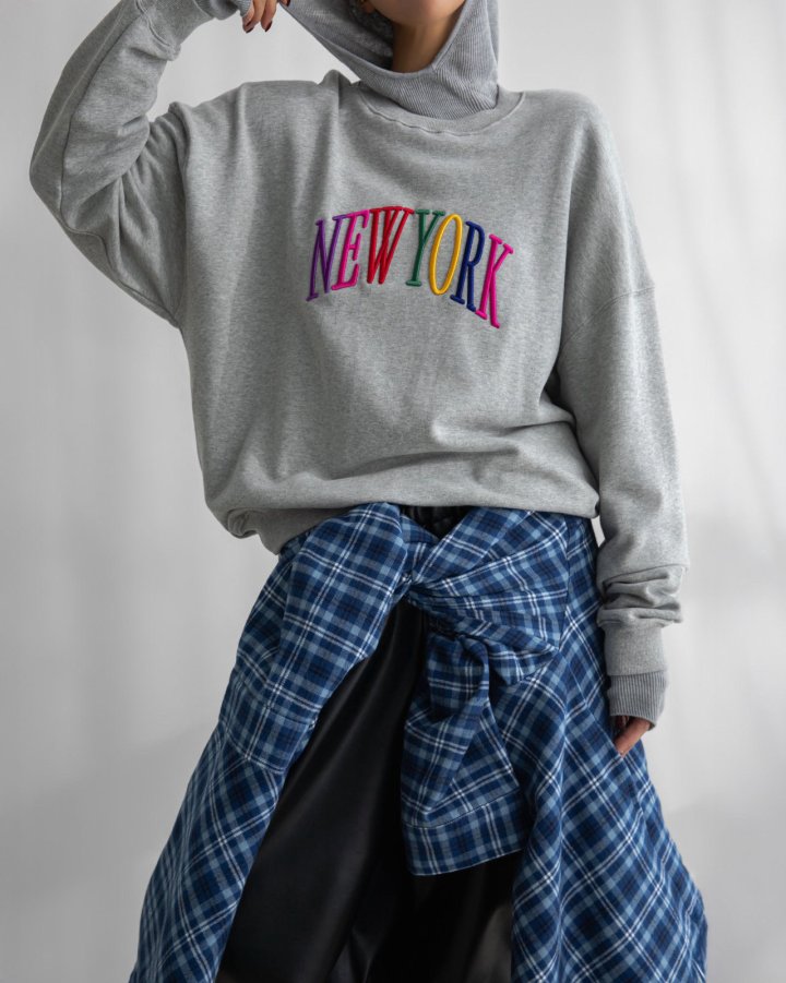 Paper Moon - Korean Women Fashion - #restrostyle - Oversized Rainbow New York Stitch Detail Sweatshirt - 8