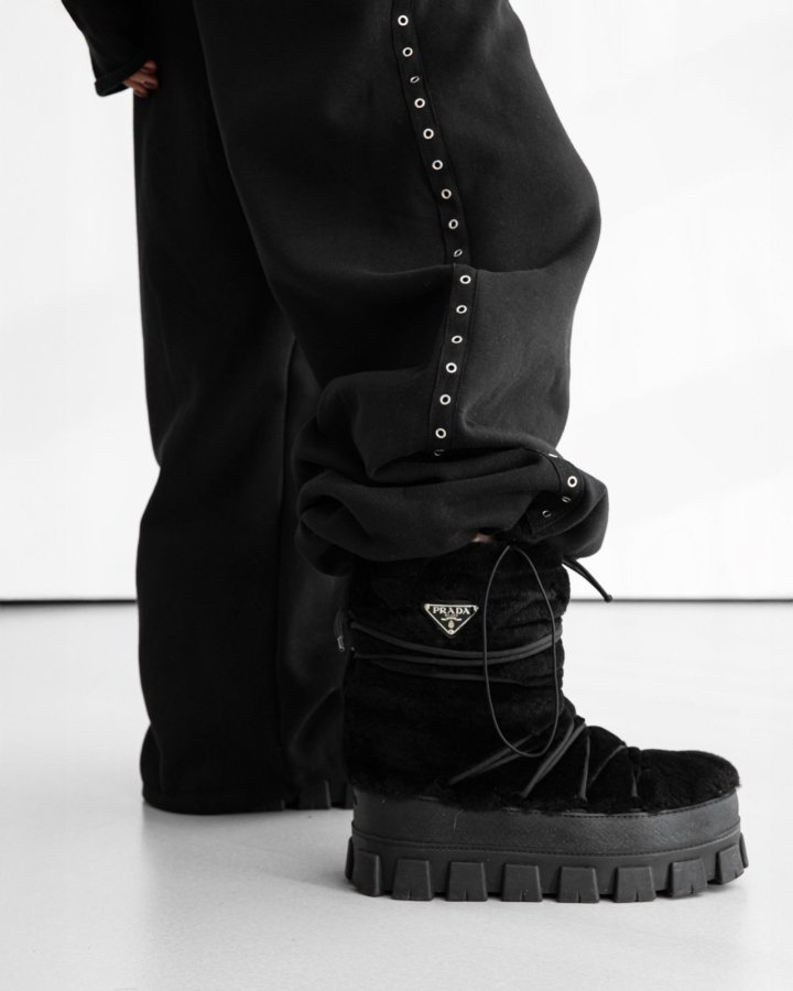 Paper Moon - Korean Women Fashion - #romanticstyle - Oversized Eyelet Line Detail Sweat Wide Pants - 5