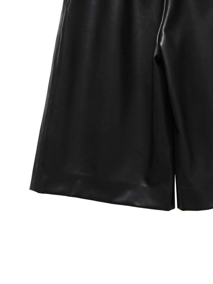 Paper Moon - Korean Women Fashion - #thelittlethings - Classic Wide Fit Shiny Bermuda Trousers - 12