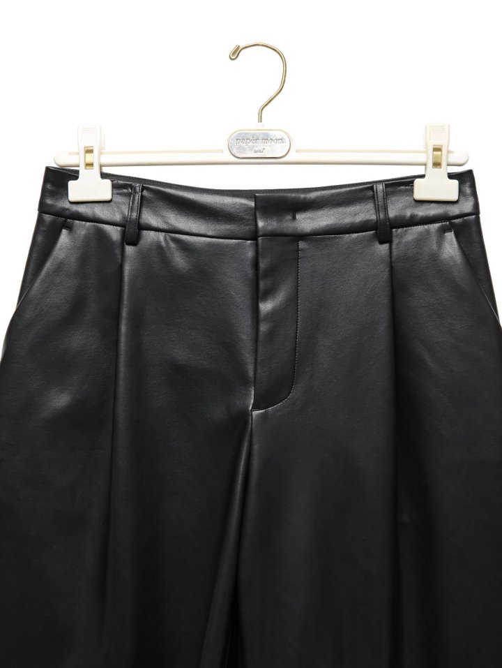 Paper Moon - Korean Women Fashion - #vintagekidsstyle - Classic Wide Fit Shiny Bermuda Trousers - 6