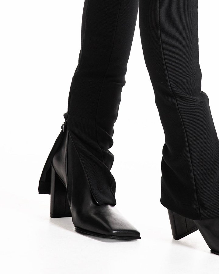 Paper Moon - Korean Women Fashion - #womensfashion - Ribbed Side Slit Leggings