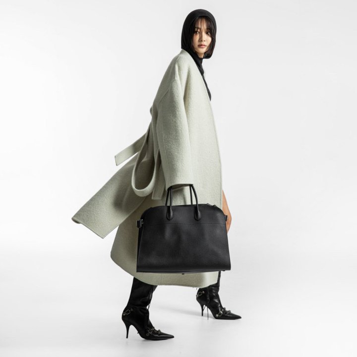Paper Moon - Korean Women Fashion - #womensfashion - Luxe Suri Alpaca Fuzzy Handmade Robe Coat - 9