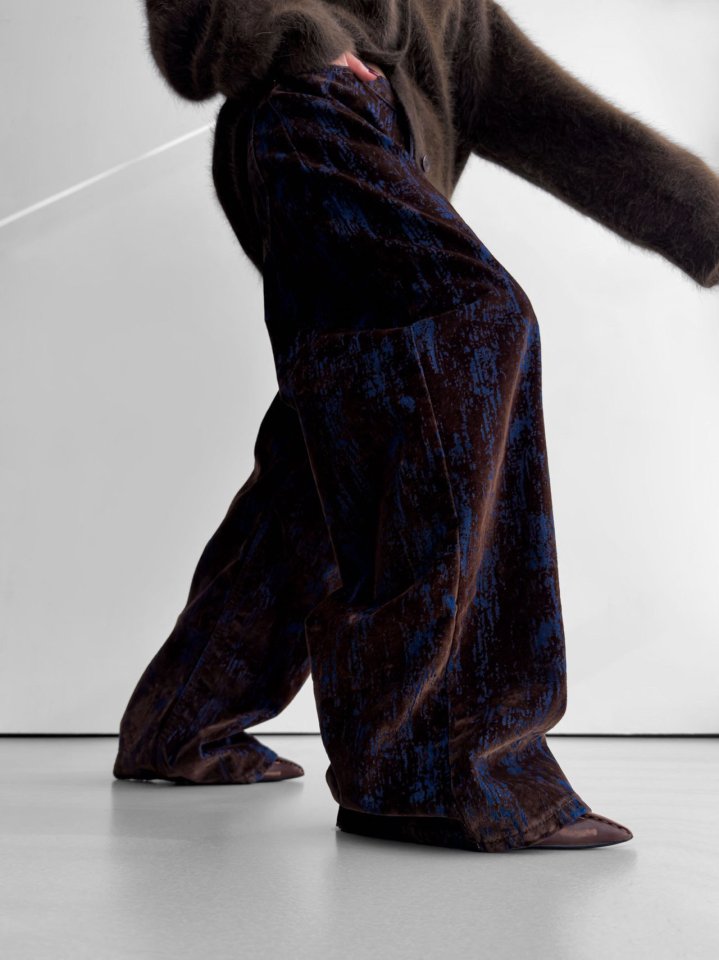 Paper Moon - Korean Women Fashion - #womensfashion - Velvet Crack Detail Denim Wide Pants - 11