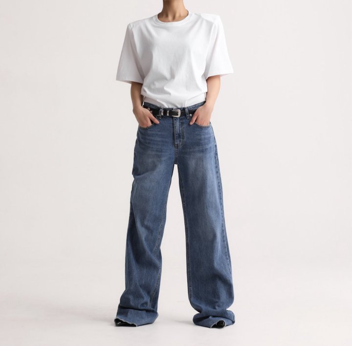 Paper Moon - Korean Women Fashion - #womensfashion - Classic Low Cut Wide Fit Mid Blue Jeans - 2