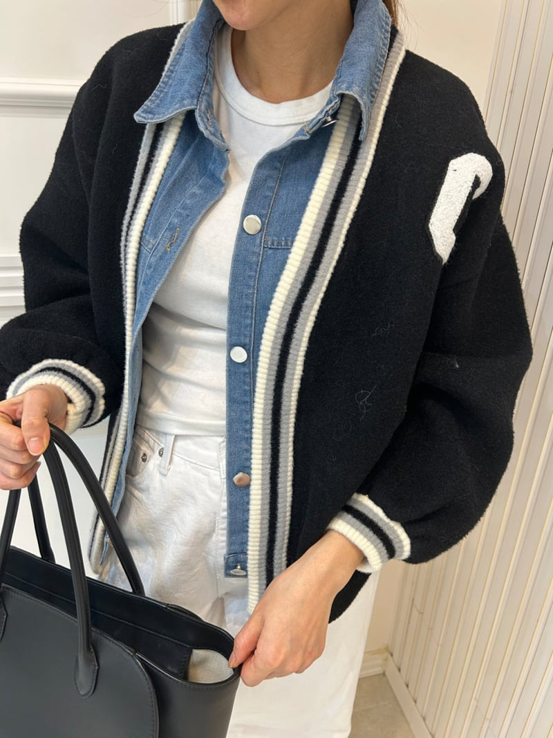 Pearls room - Korean Women Fashion - #vintagekidsstyle - Blue Contrast Knit Jumper - 4