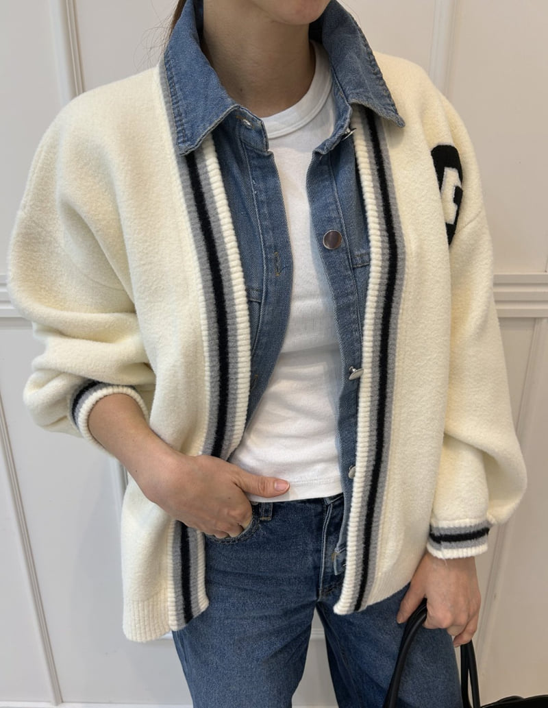 Pearls room - Korean Women Fashion - #shopsmall - Blue Contrast Knit Jumper - 7