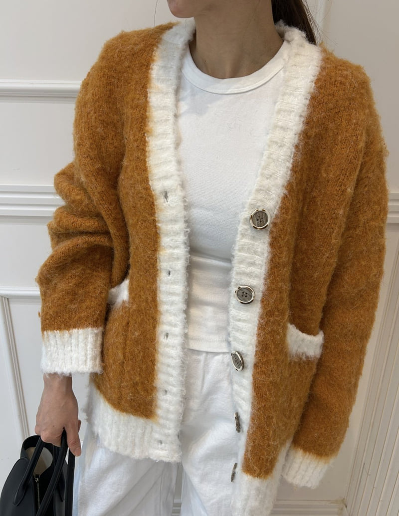 Pearls room - Korean Women Fashion - #thelittlethings - Boucle Contrast Y Knit - 7