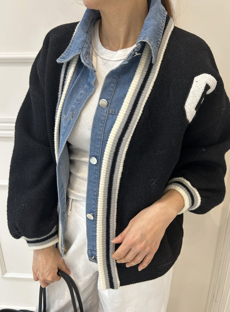 Pearls room - Korean Women Fashion - #vintagekidsstyle - Blue Contrast Knit Jumper - 3