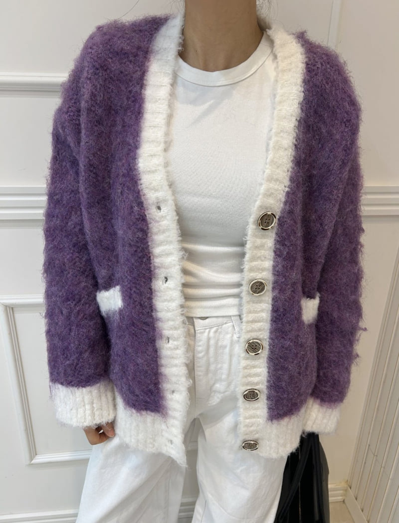 Pearls room - Korean Women Fashion - #vintagekidsstyle - Boucle Contrast Y Knit