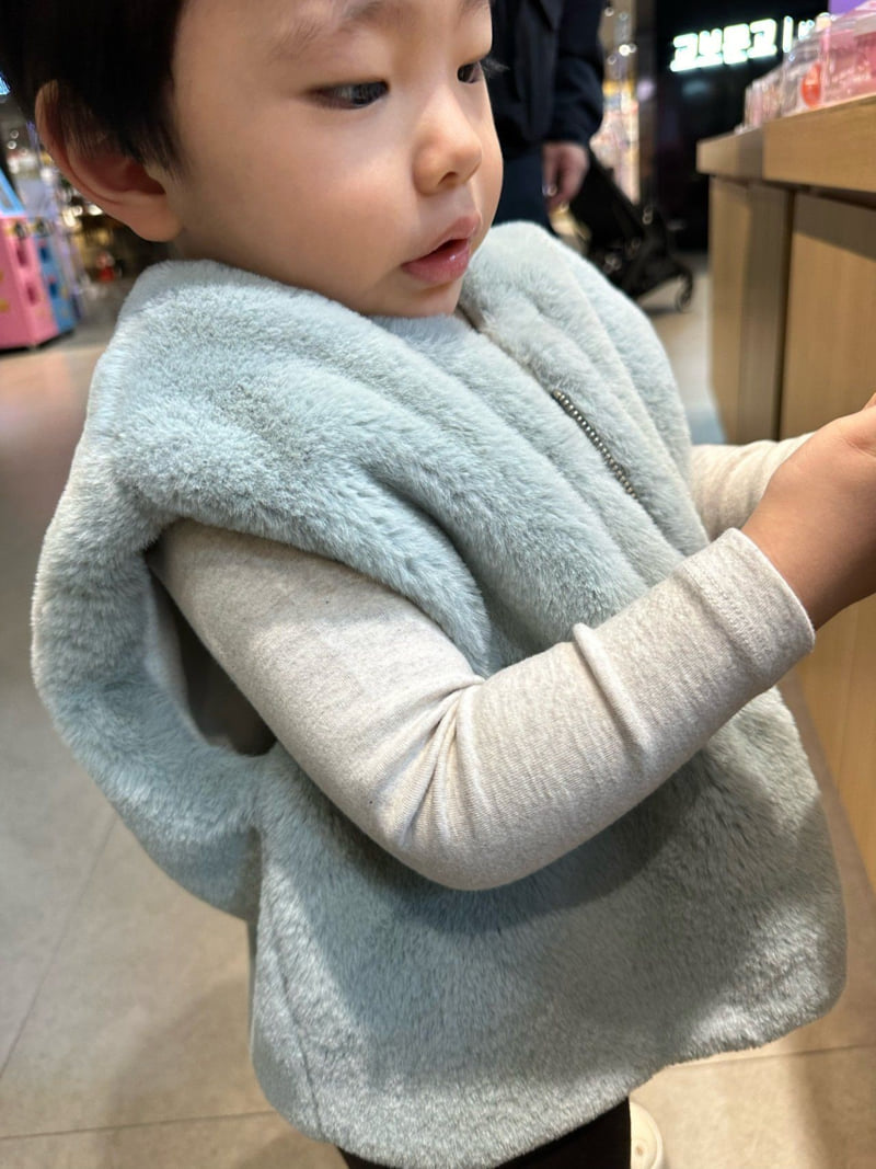 Petit Helena - Korean Children Fashion - #childrensboutique - Fluffy Vest - 12