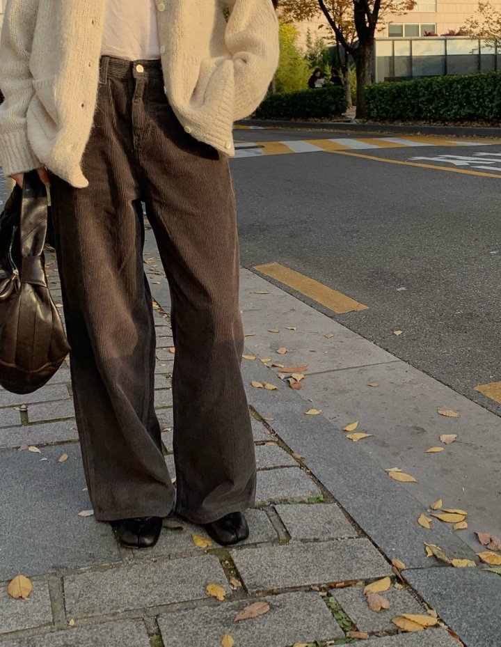 Pomelo - Korean Women Fashion - #momslook - Corduroy Denim Pants