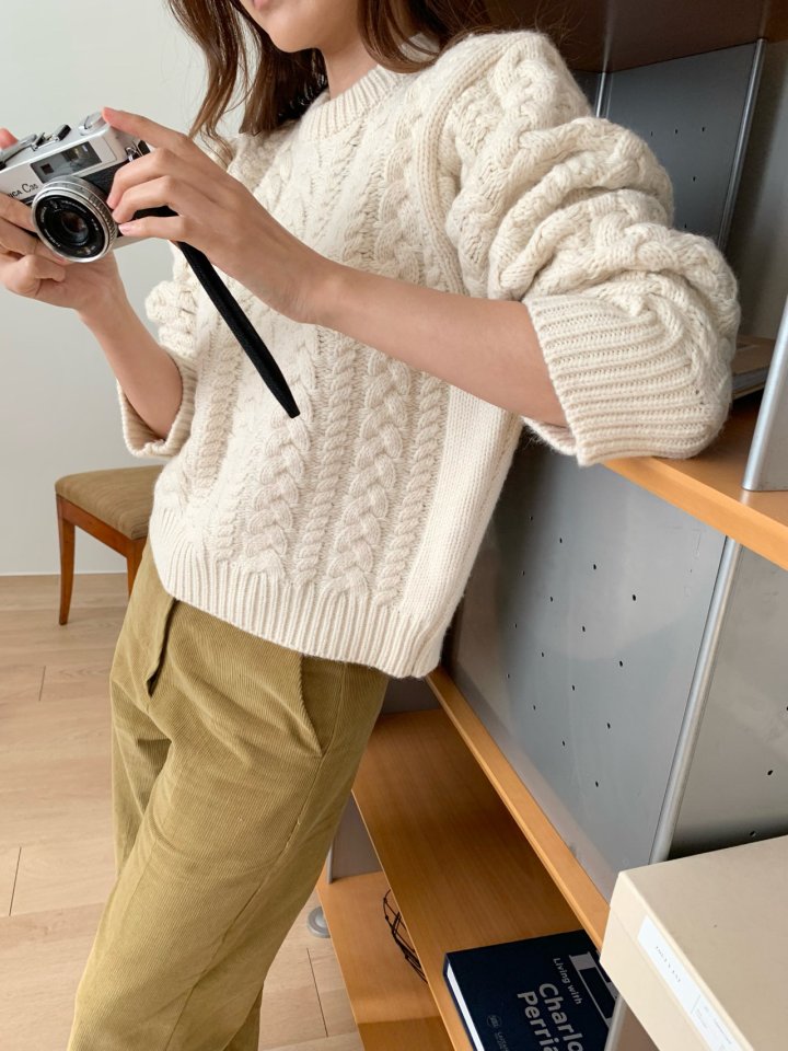Pomelo - Korean Women Fashion - #womensfashion - Cable Wool Knit - 3