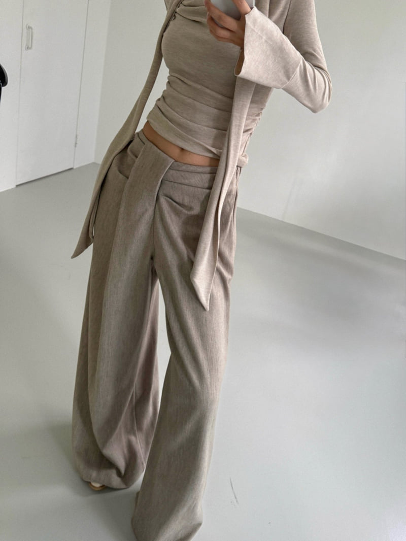 Rare Closet - Korean Women Fashion - #momslook - Twist Wide Wool Pants - 2