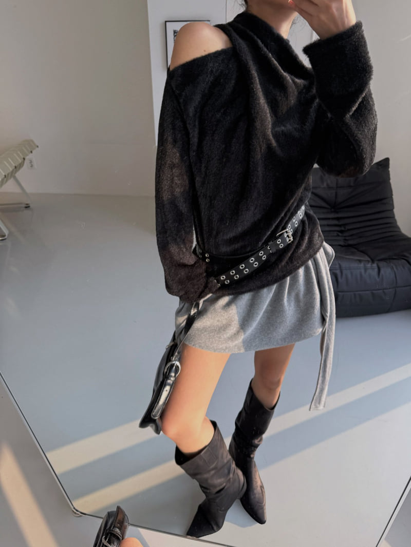 Rare Closet - Korean Women Fashion - #vintagekidsstyle - Mellow Angora Slit Tee - 4