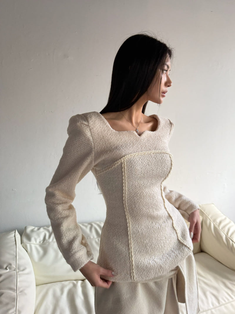 Rare Closet - Korean Women Fashion - #restrostyle - Button Boucle Tape Blouse - 10