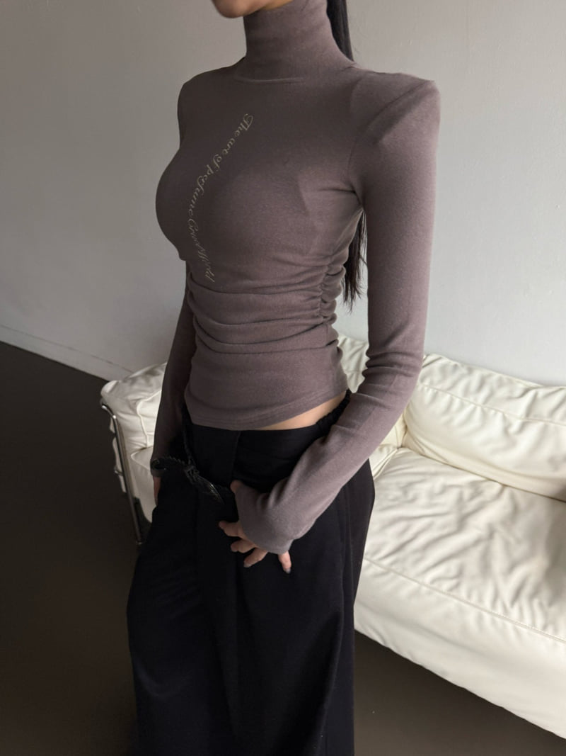 Rare Closet - Korean Women Fashion - #thatsdarling - Lettering Shirred Turtleneck Tee - 5