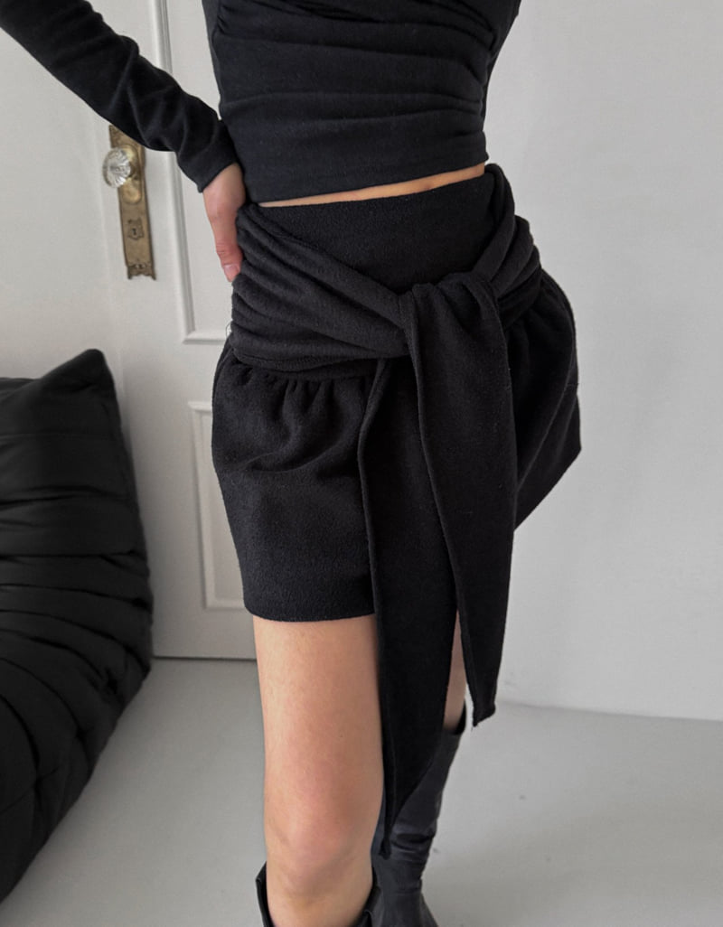 Rare Closet - Korean Women Fashion - #thelittlethings - Pumpkin Balloon Skirt Pants - 10