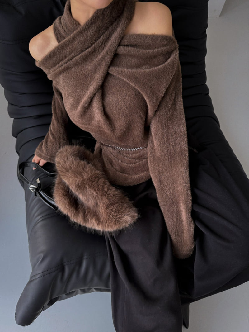 Rare Closet - Korean Women Fashion - #thelittlethings - Mellow Angora Slit Tee - 9