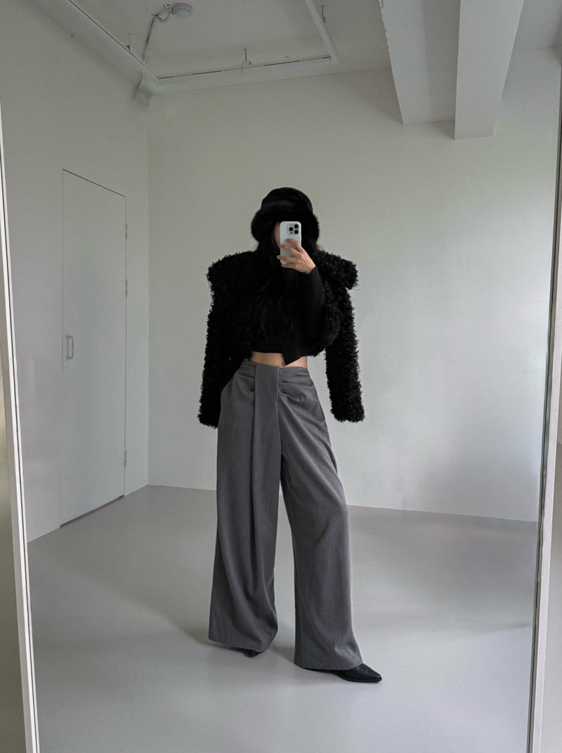 Rare Closet - Korean Women Fashion - #vintagekidsstyle - Twist Wide Wool Pants - 11