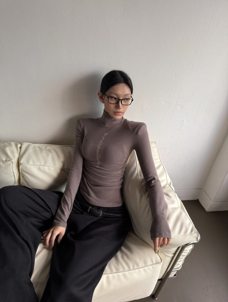 Rare Closet - Korean Women Fashion - #womensfashion - Lettering Shirred Turtleneck Tee - 8