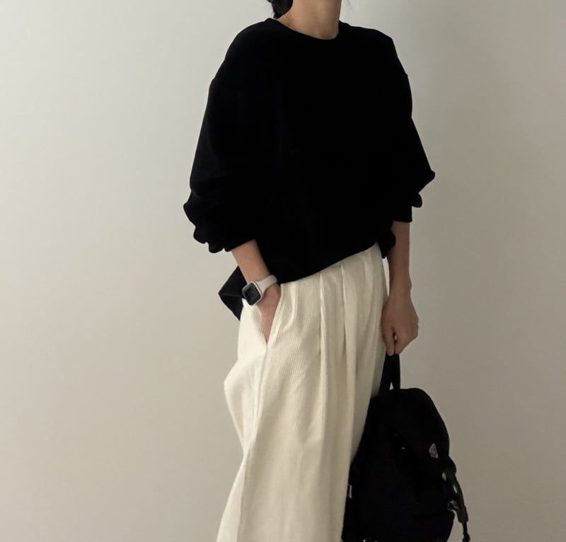 Ripple - Korean Women Fashion - #momslook - Meg Velour Sweatshirt - 9