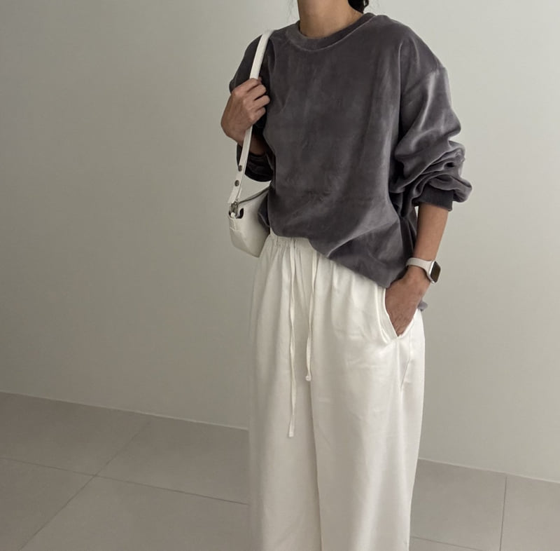 Ripple - Korean Women Fashion - #womensfashion - Meg Velour Sweatshirt - 6