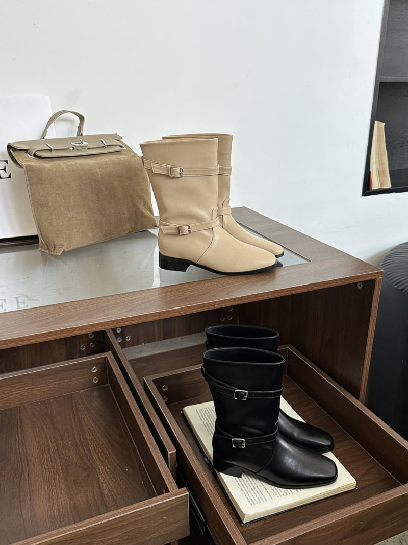 Runa Martin - Korean Women Fashion - #momslook - Square Western Simple Classic Ankle Boots - 8
