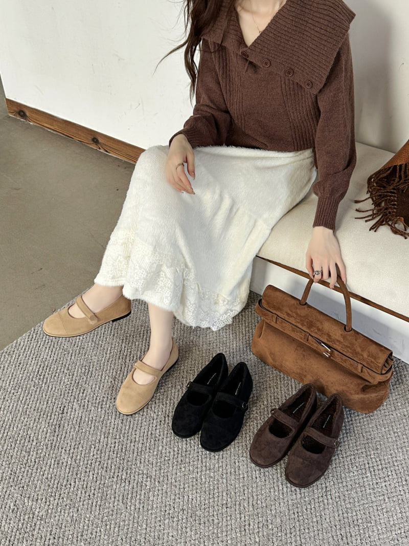 Runa Martin - Korean Women Fashion - #momslook - Sheer Round Panel Suede Fleece Mary Jane Flats - 12