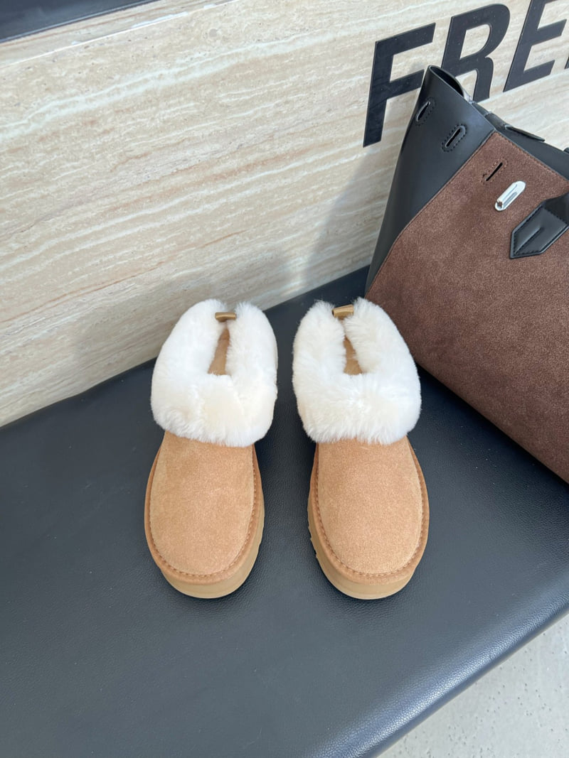 Runa Martin - Korean Women Fashion - #momslook - Fleece-Lined Suede Loafers - 5