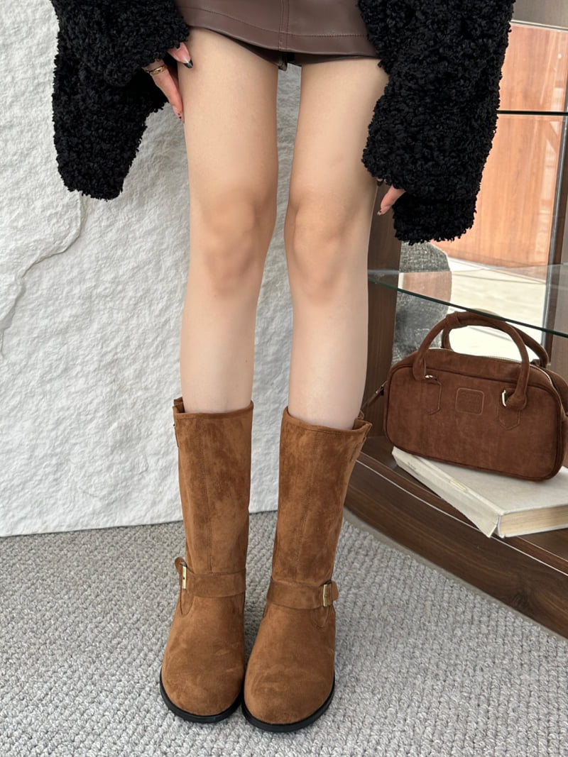Runa Martin - Korean Women Fashion - #momslook - Fleece Round Simple Buckle Suede Shirred Mid Boots - 7