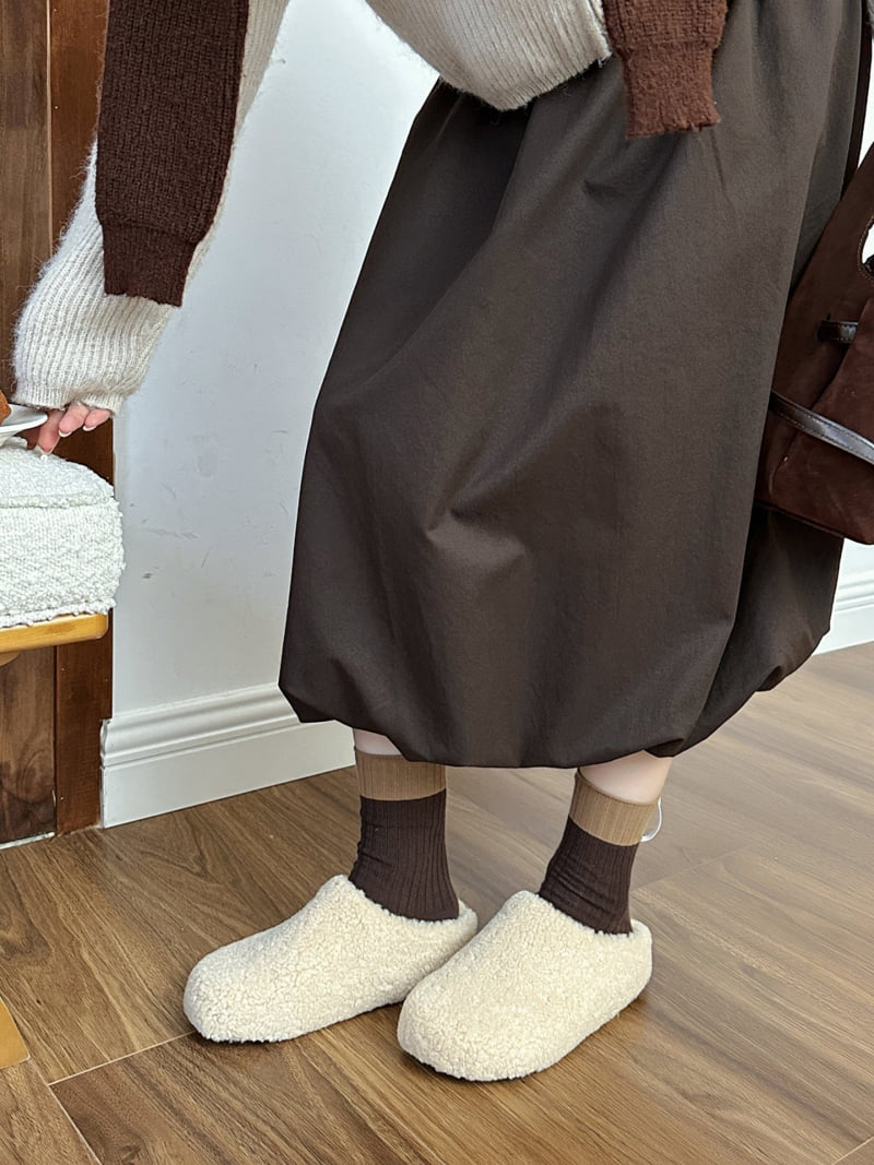 Runa Martin - Korean Women Fashion - #momslook - Teddy Fleece Round Clog Mule Slippers - 5