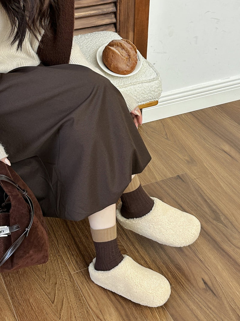 Runa Martin - Korean Women Fashion - #momslook - Teddy Fleece Round Clog Mule Slippers - 7