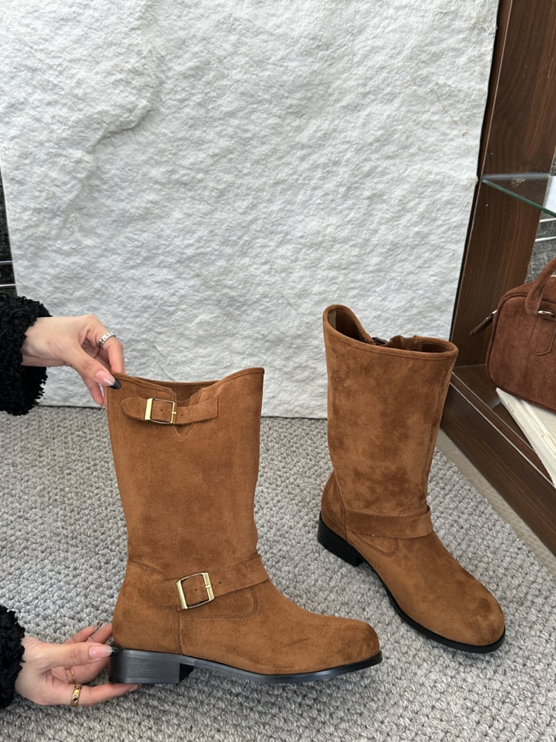 Runa Martin - Korean Women Fashion - #romanticstyle - Fleece Round Simple Buckle Suede Shirred Mid Boots - 3