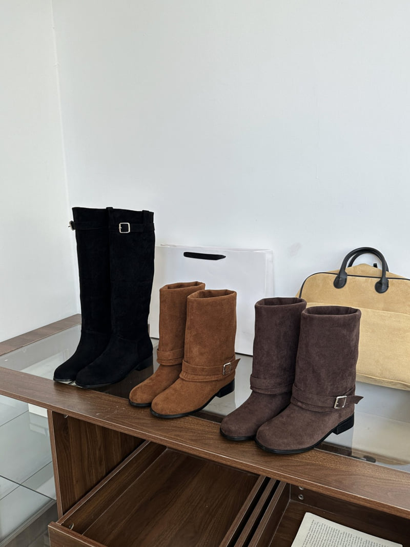 Runa Martin - Korean Women Fashion - #thelittlethings - Suede Reversible Warmer Two Way Boots
