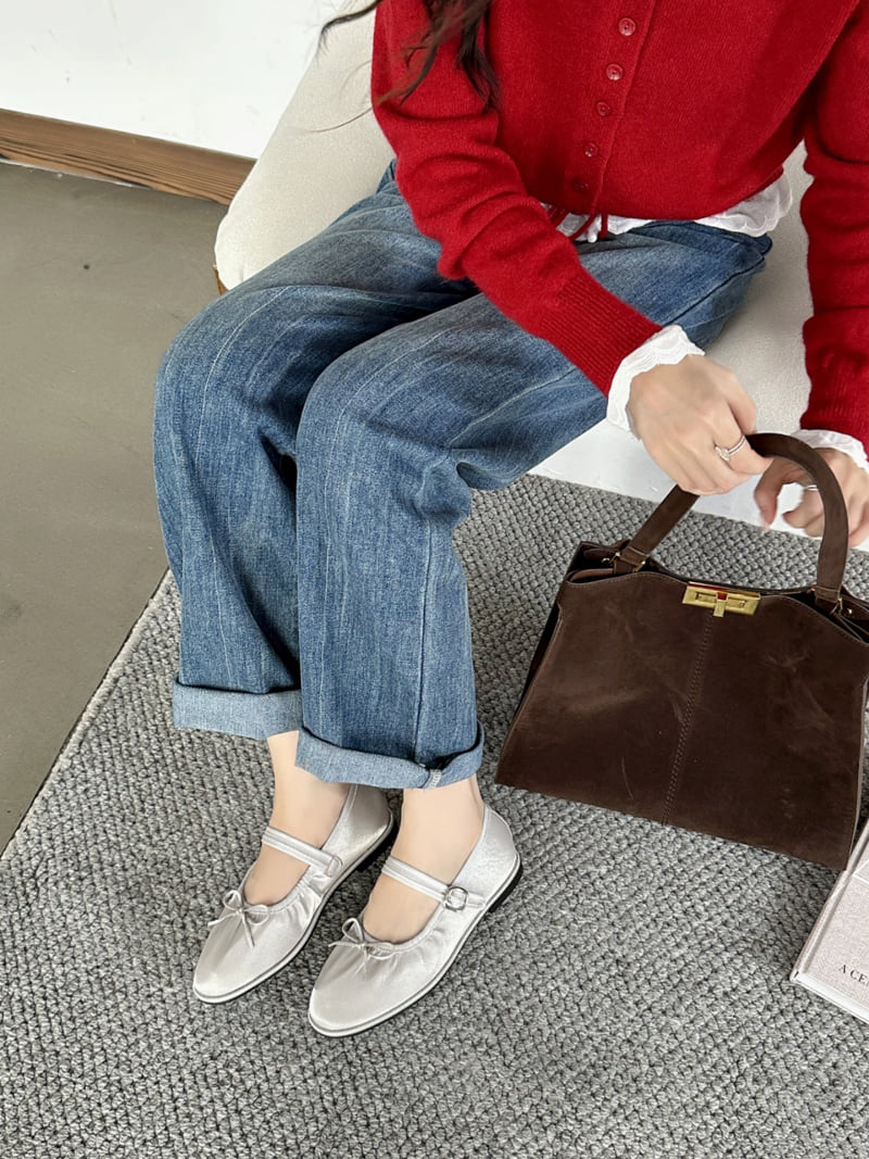 Runa Martin - Korean Women Fashion - #vintageinspired - Round Satin Mary Jane Ribbon Flats - 4